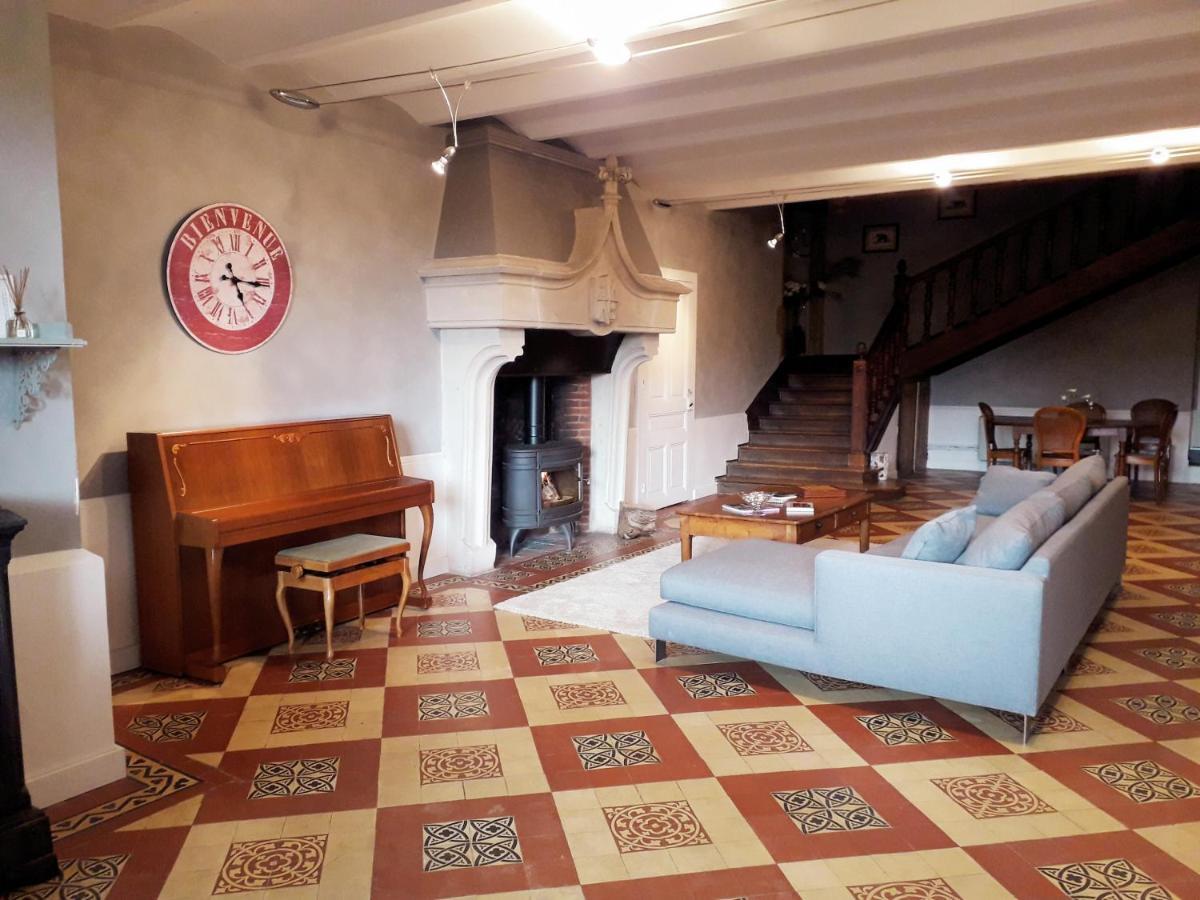 La Tourelle De Chevignat Courmangoux Exterior foto